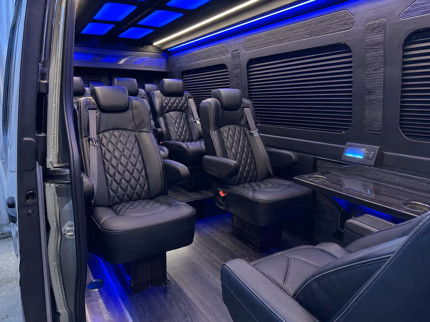 greeley 15 passenger sprinter van inside